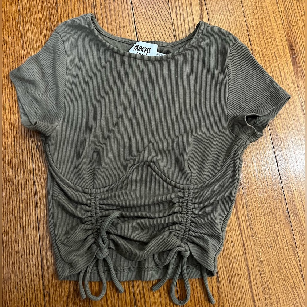 Princess Polly t shirt